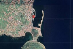 Horta_auf_Faial_-_Marina_Horta